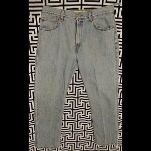 Levis 505 Vintage Distressed Mens Blue Jeans 34x32 Regular Fit Pre-owned.